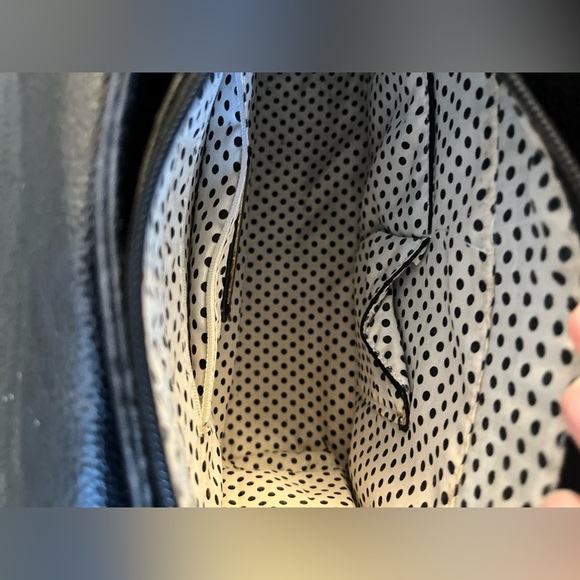 Street Level Faux leather Black Satchel - Picture 6 of 11